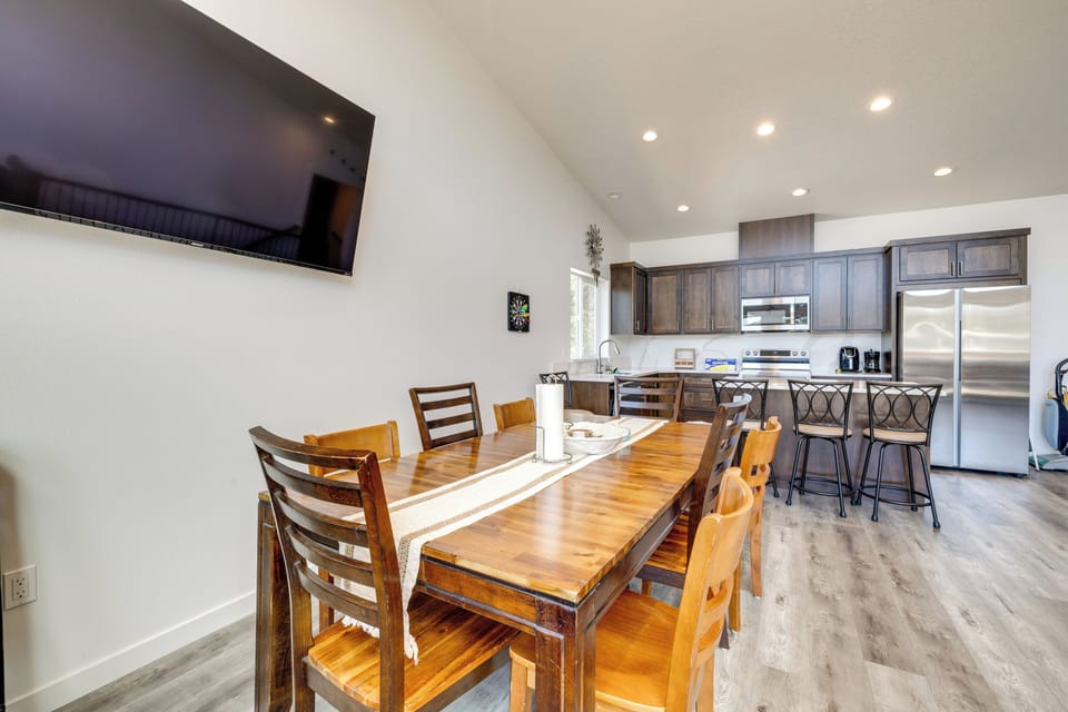 House (4 Bedrooms) | Interior