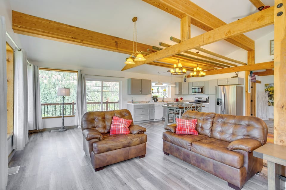 House (3 Bedrooms) | Interior