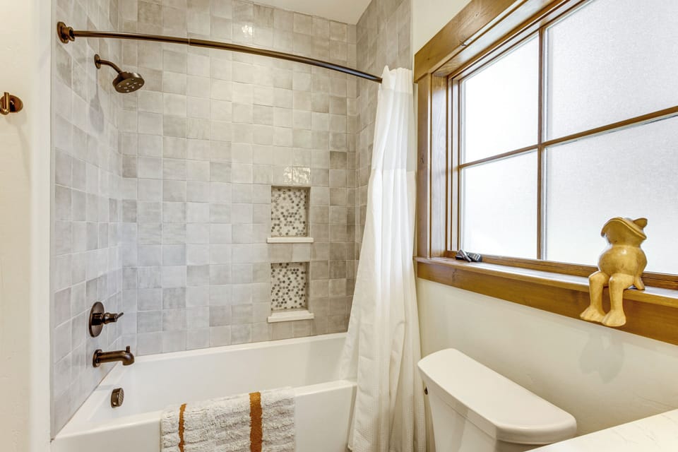 Mountain Views: Luxurious Grand Lake Escape! Cottage in Grand Lake
