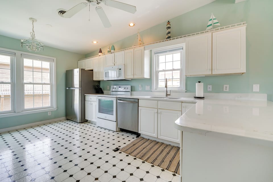 Apartment (4 Bedrooms) | Front of property