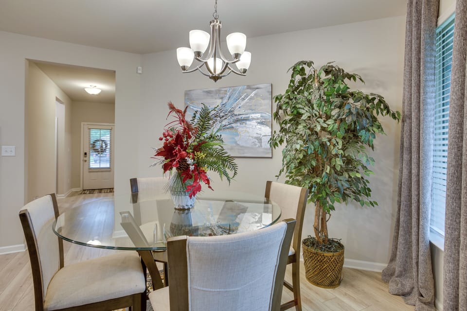 House (4 Bedrooms) | Interior