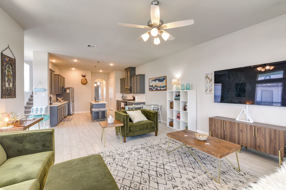 House (3 Bedrooms) | Interior