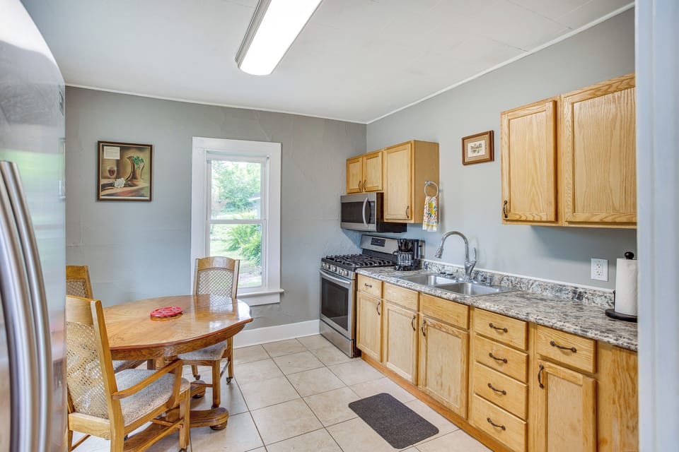 House (2 Bedrooms) | Interior