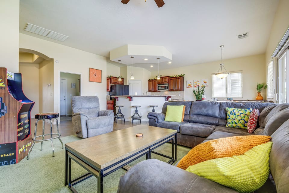 House (3 Bedrooms) | Interior
