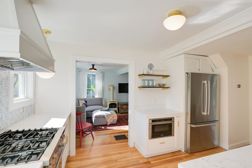 House (3 Bedrooms) | Interior
