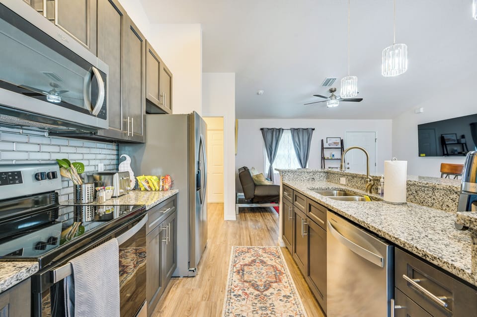 House (3 Bedrooms) | Interior