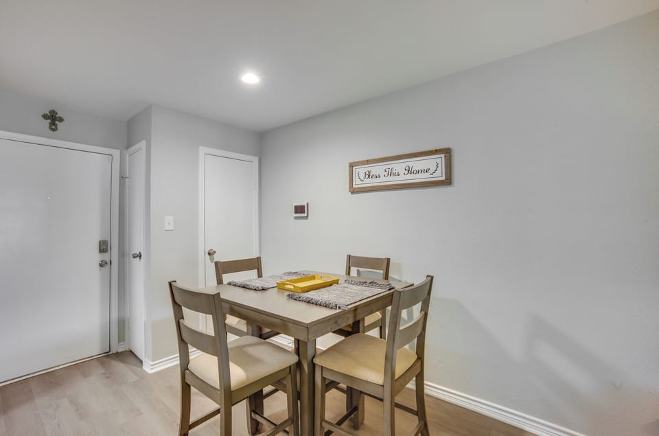Apartment (1 Bedroom) | Interior