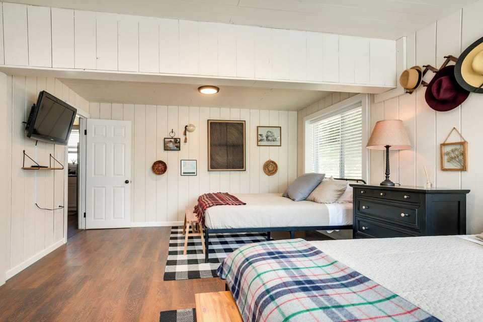 House (2 Bedrooms) | Interior
