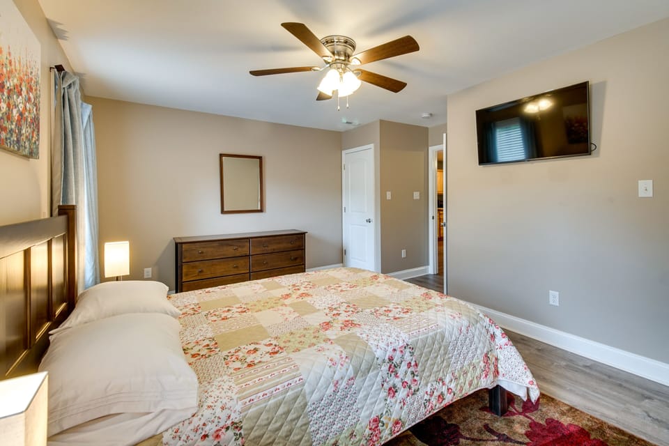 House (2 Bedrooms) | Interior