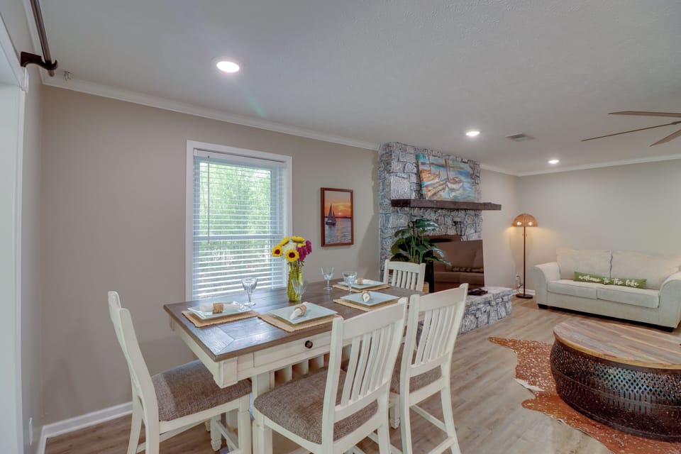 House (4 Bedrooms) | Interior