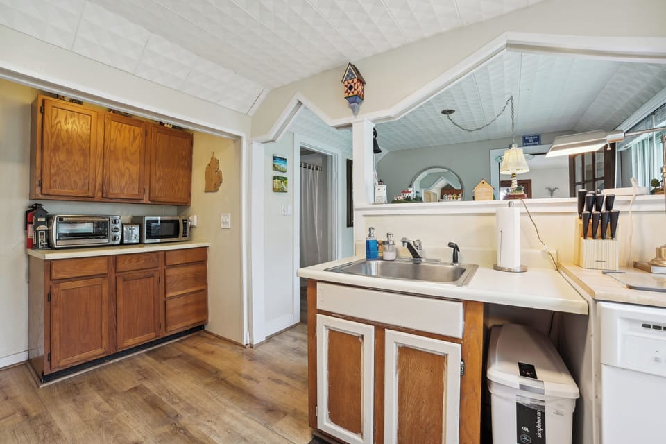 Cottage (2 Bedrooms) | Interior