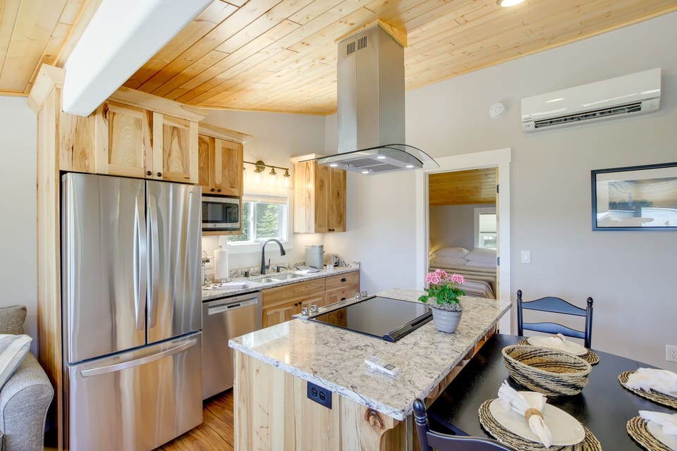 Cottage (2 Bedrooms) | Interior