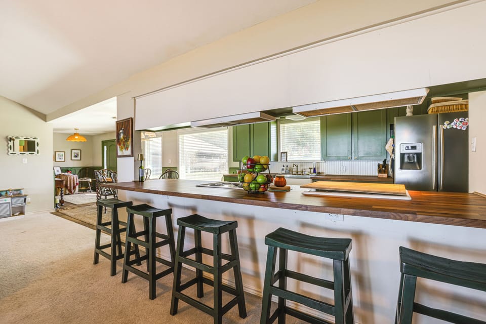 House (5 Bedrooms) | Interior