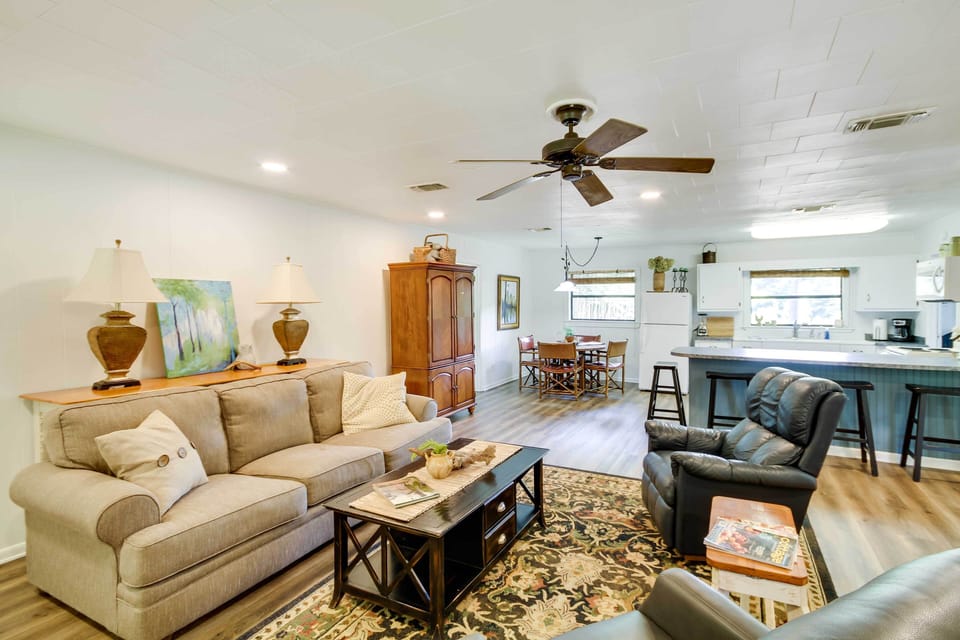 Cottage (2 Bedrooms) | Interior