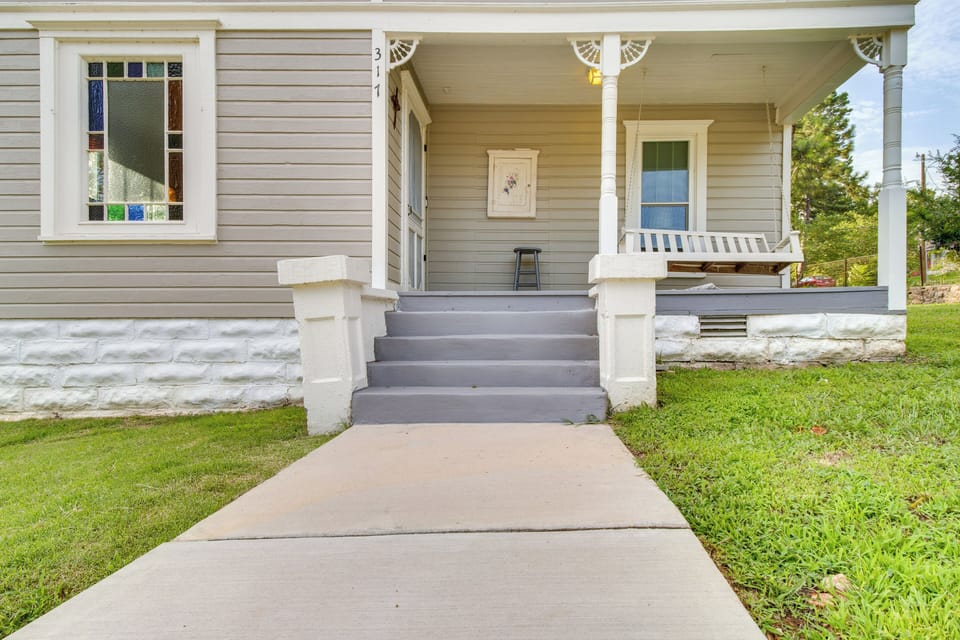 Cottage (2 Bedrooms) | Interior