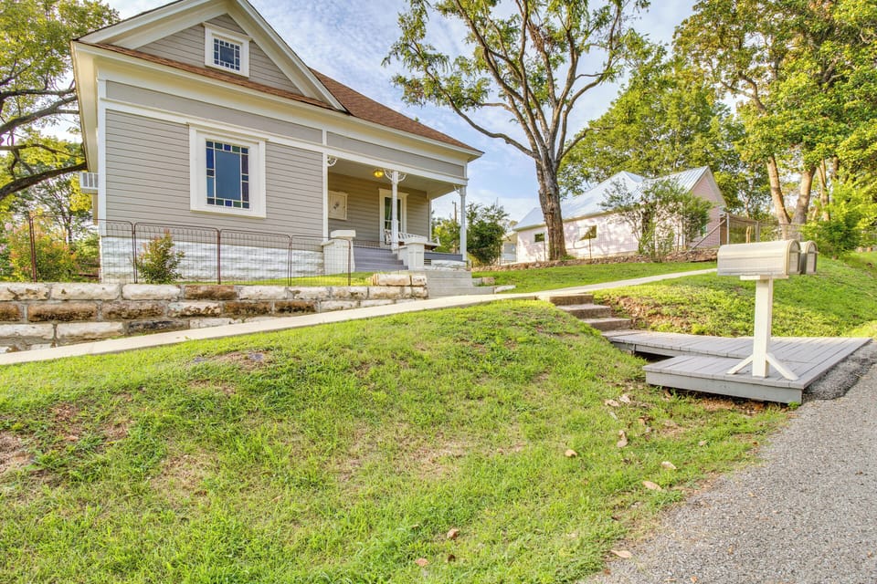 Cottage (2 Bedrooms) | Interior