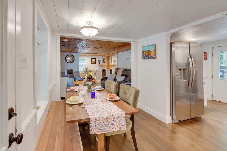 Cottage (2 Bedrooms) | Interior
