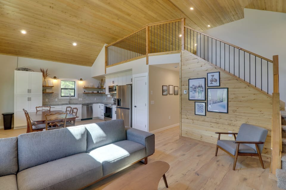 House (2 Bedrooms) | Interior