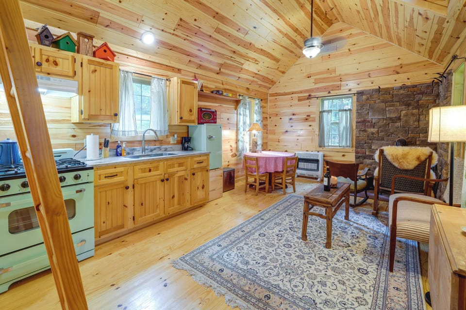 House (1 Bedroom) | Interior