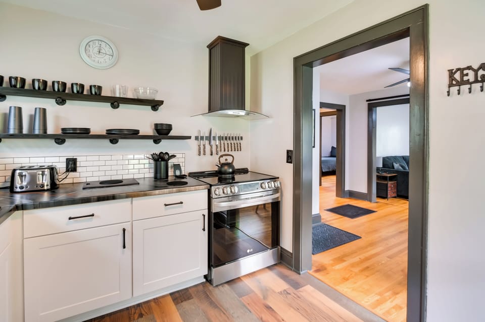 House (2 Bedrooms) | Interior