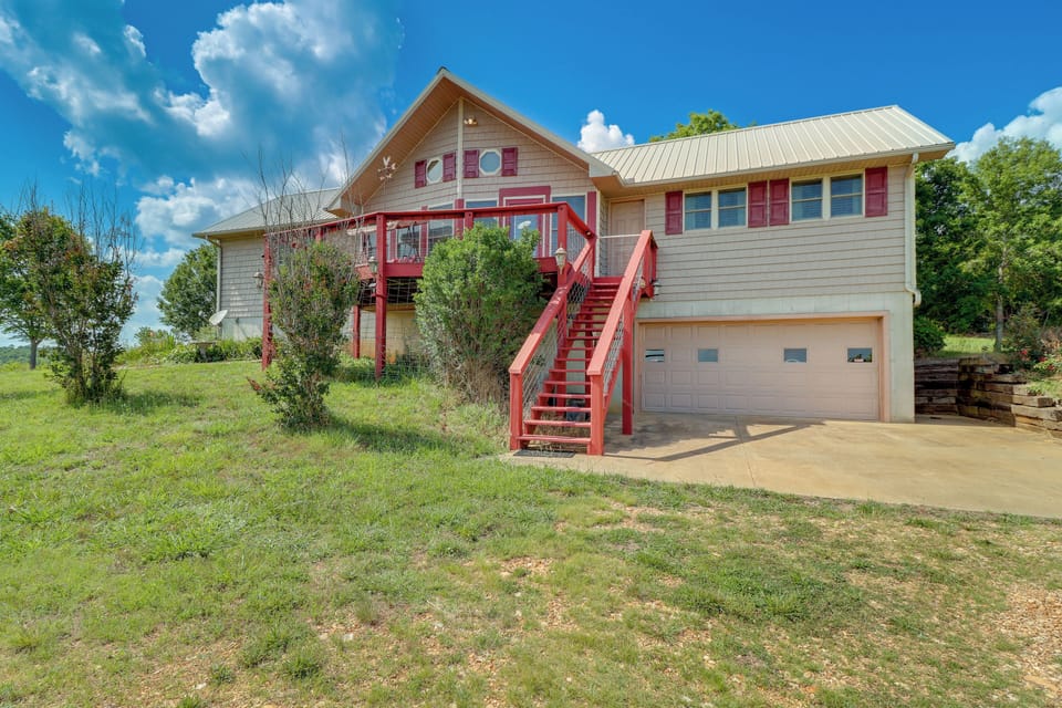 House (3 Bedrooms) | Front of property