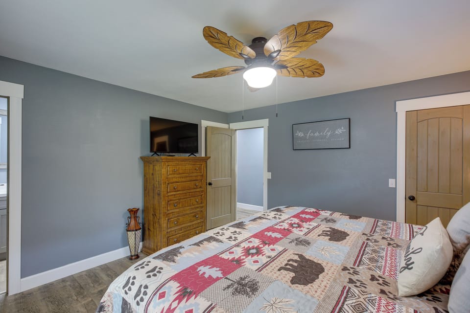 House (4 Bedrooms) | Interior