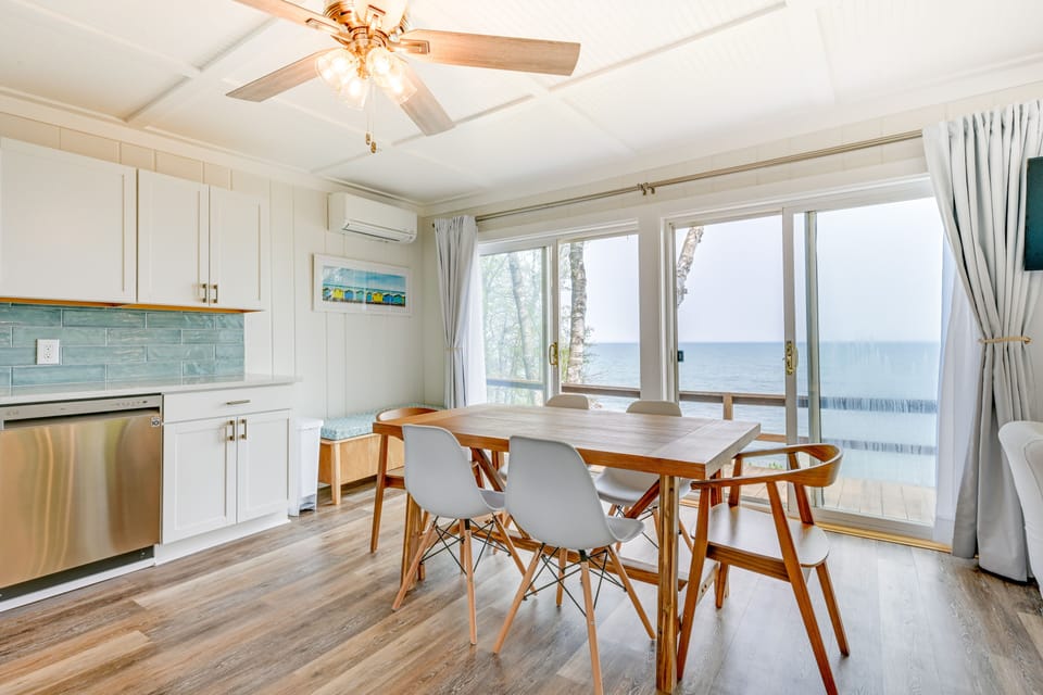 Cottage (3 Bedrooms) | Interior