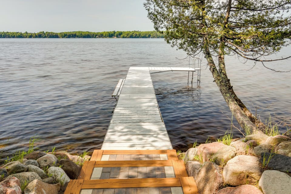 Cottage (2 Bedrooms) | Front of property