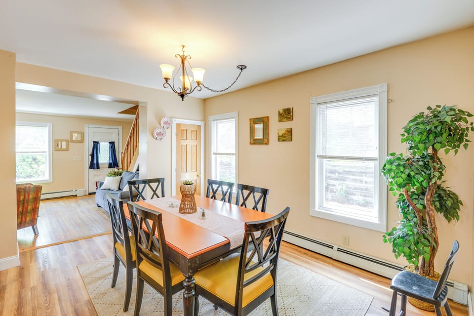House (5 Bedrooms) | Interior