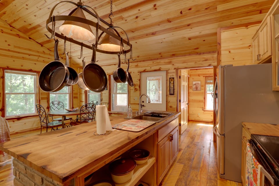 House (1 Bedroom) | Interior