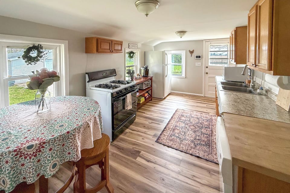 Cottage (2 Bedrooms) | Interior