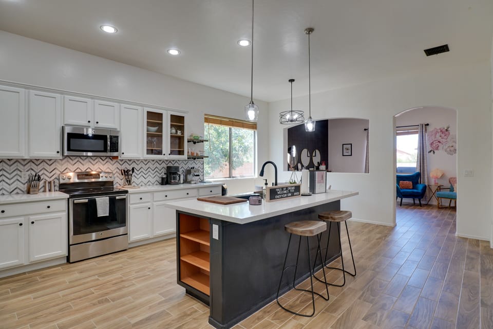House (4 Bedrooms) | Interior
