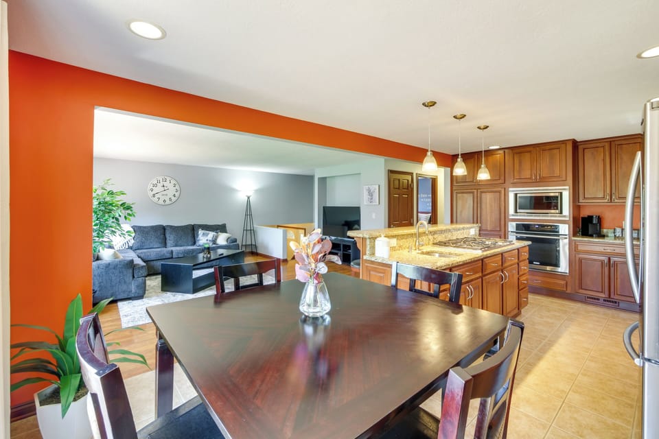 House (3 Bedrooms) | Interior