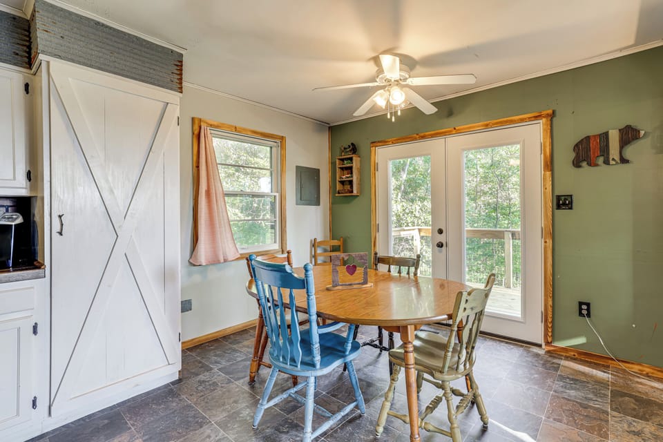 House (2 Bedrooms) | Interior