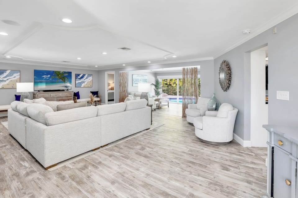 House (4 Bedrooms) | Interior