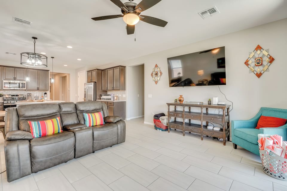 House (4 Bedrooms) | Interior