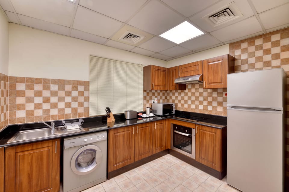 Deluxe One Bedroom Apartment with Free beach Transfer and 15% F &B Discount | Private kitchen | Microwave, stovetop, coffee/tea maker, electric kettle