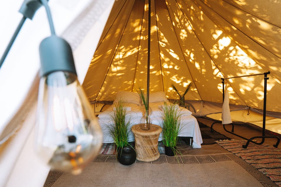 Comfort Tent, 2 Twin Beds, Garden View | Free WiFi, bed sheets