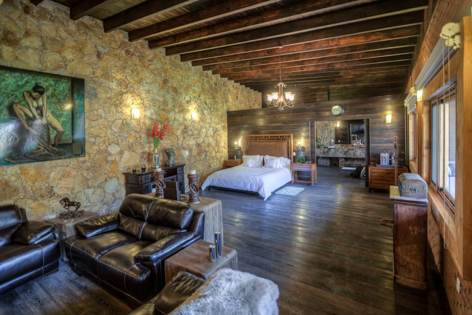 Suite Matea Deluxe | Free minibar, iron/ironing board, free WiFi