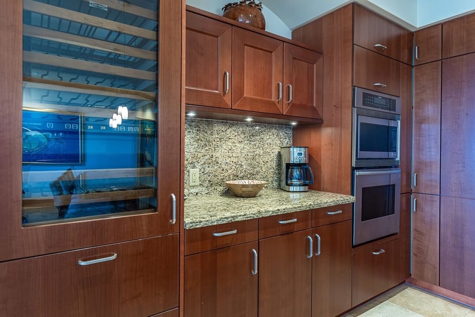 Villa, 3 Bedrooms | Private kitchen | Coffee/tea maker, fridge, oven, toaster