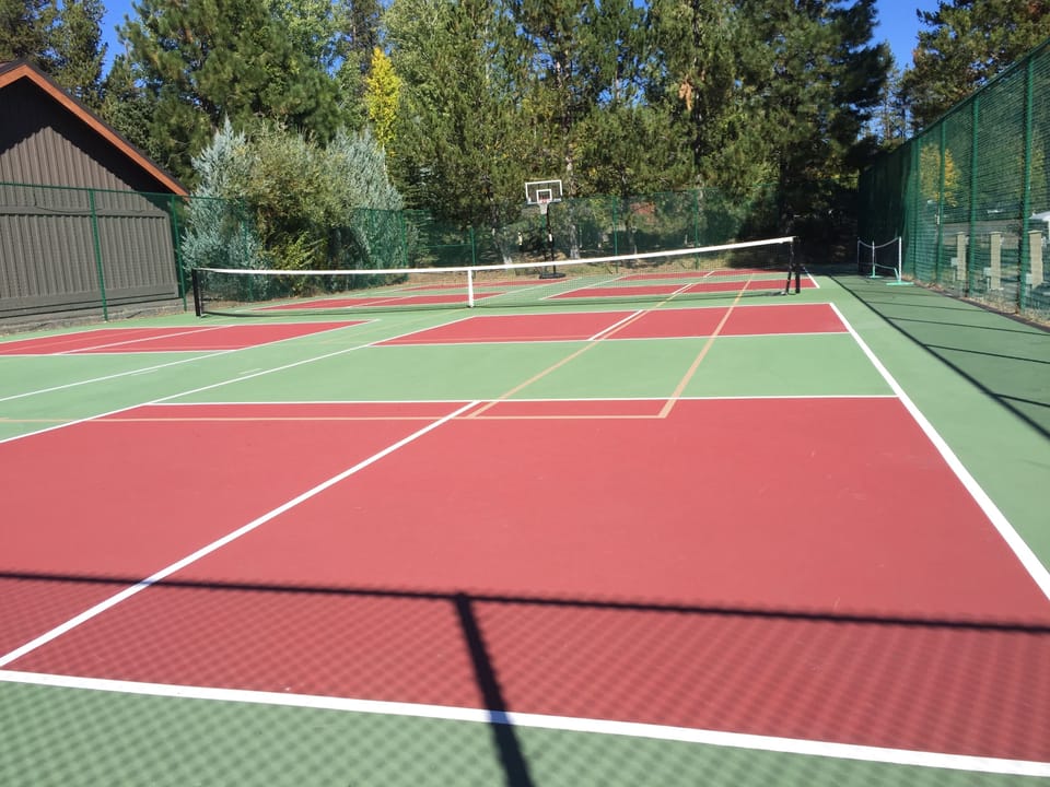 Tennis court