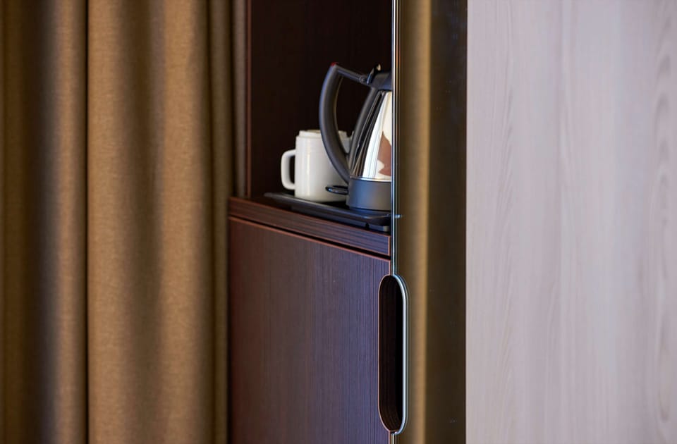 In-room safe, desk, laptop workspace, blackout drapes