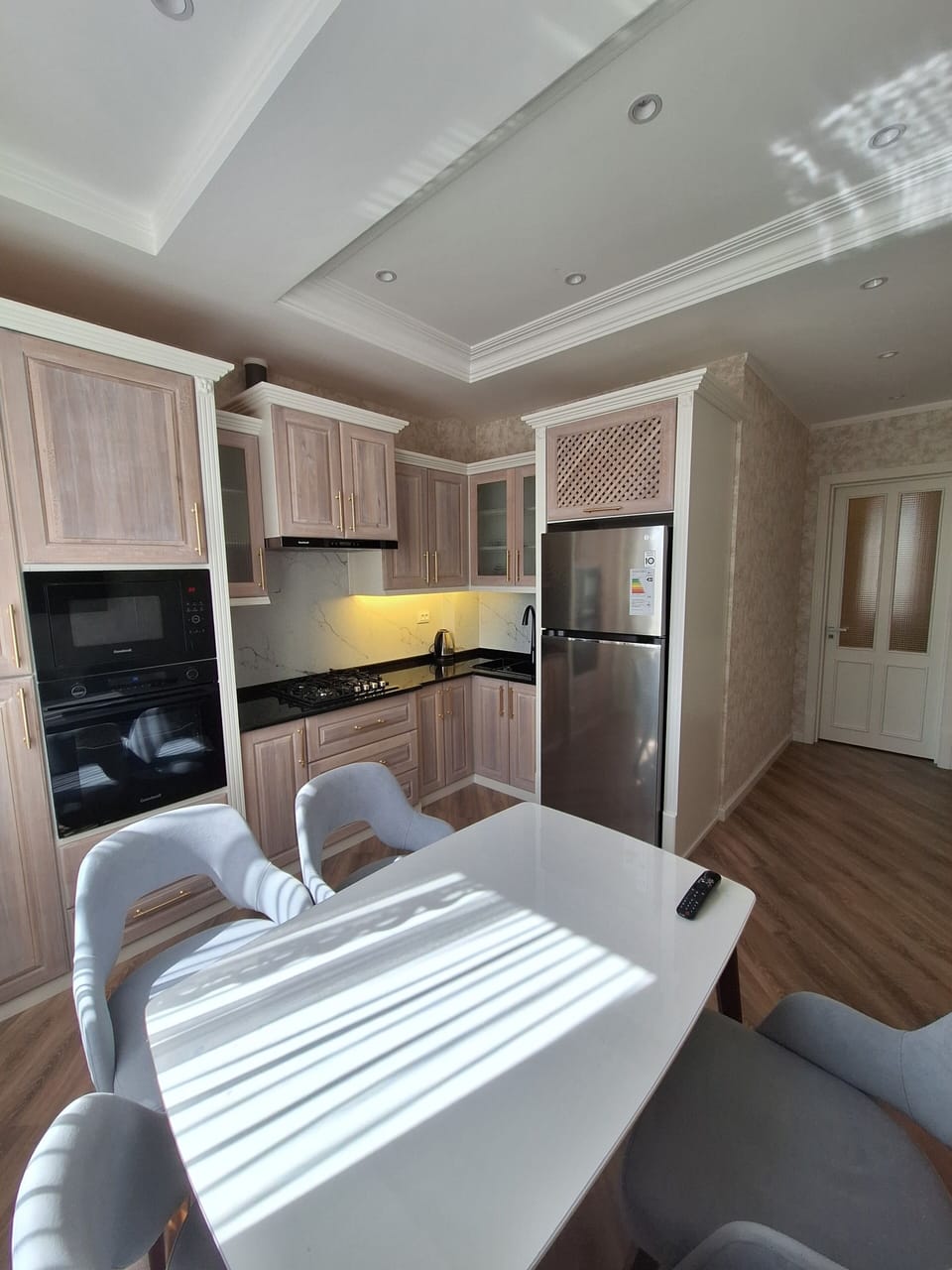 Family Apartment in 100m from main building | In-room dining