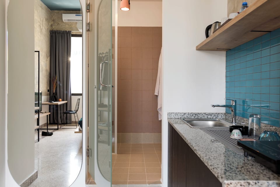 Anoor 204 | Private kitchenette | Full-size fridge, microwave, stovetop, electric kettle