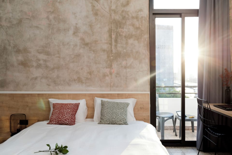 Anoor 202 | Egyptian cotton sheets, premium bedding, iron/ironing board, WiFi (free)