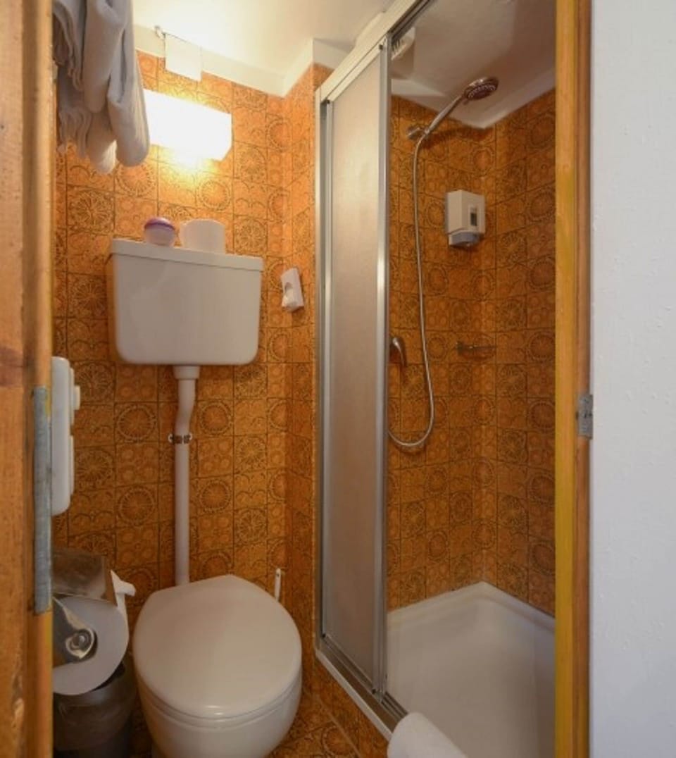 Hair dryer, slippers, towels