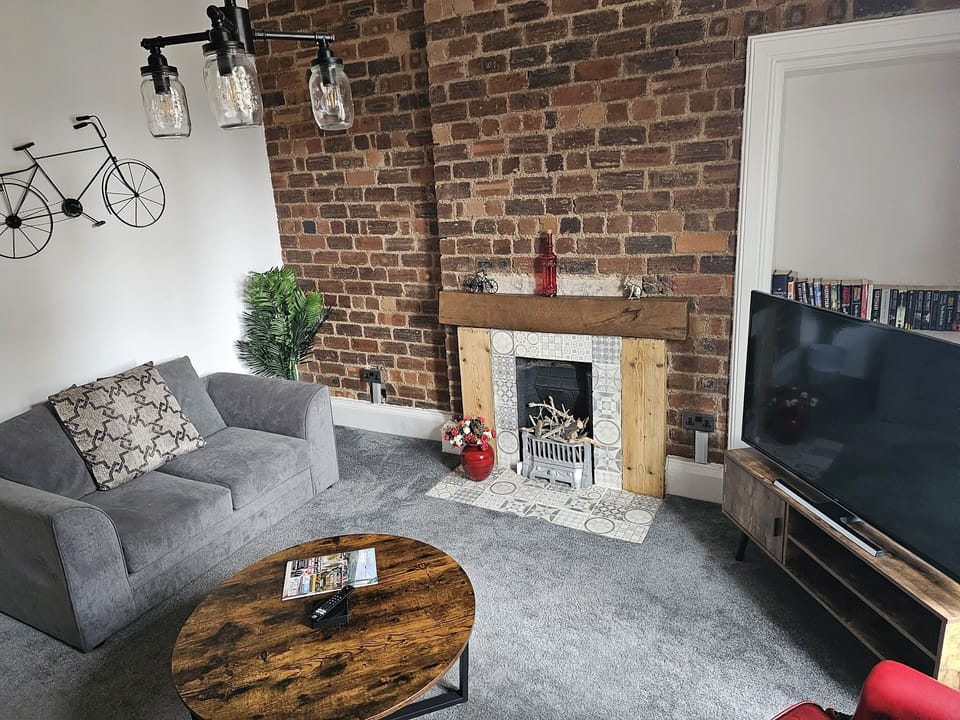 Apartment | Living area | Smart TV, Netflix, streaming services