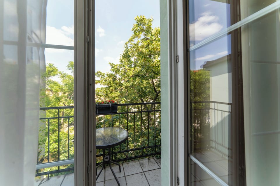 Deluxe Studio Suite | Terrace/patio