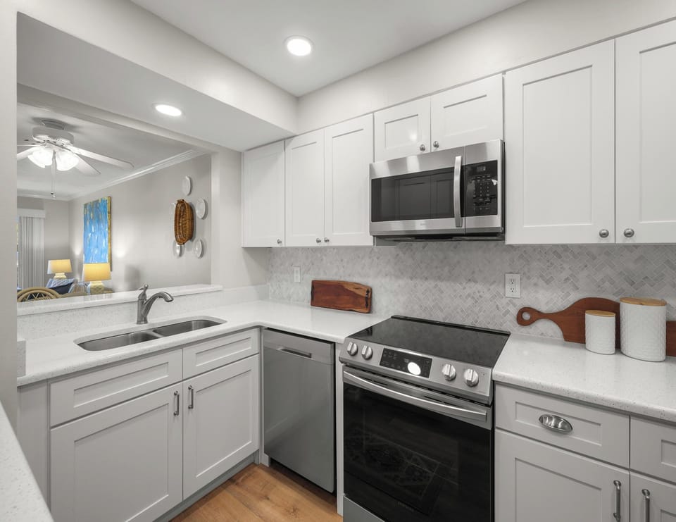 Condo (2 Bedrooms) | Property amenity