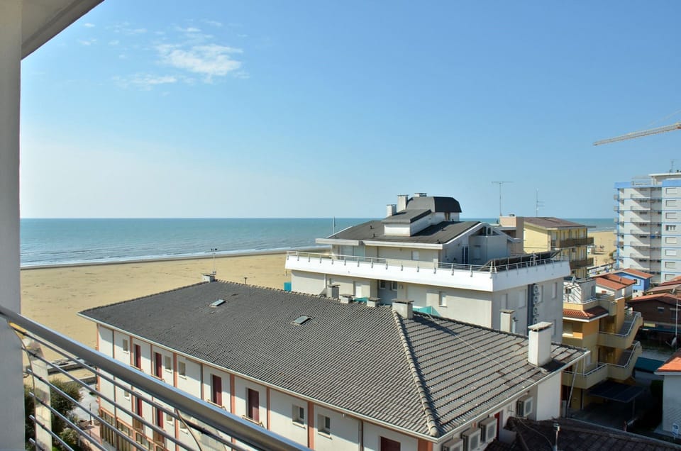 Apartment, 1 Bedroom, Balcony, Ocean View | Property grounds